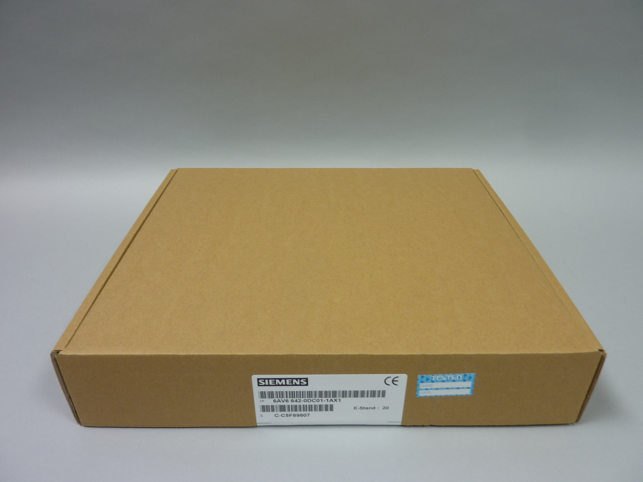 SIEMENS 6AV6642-0DC01-1AX1 HMI Operator Panel for Automation Tasks