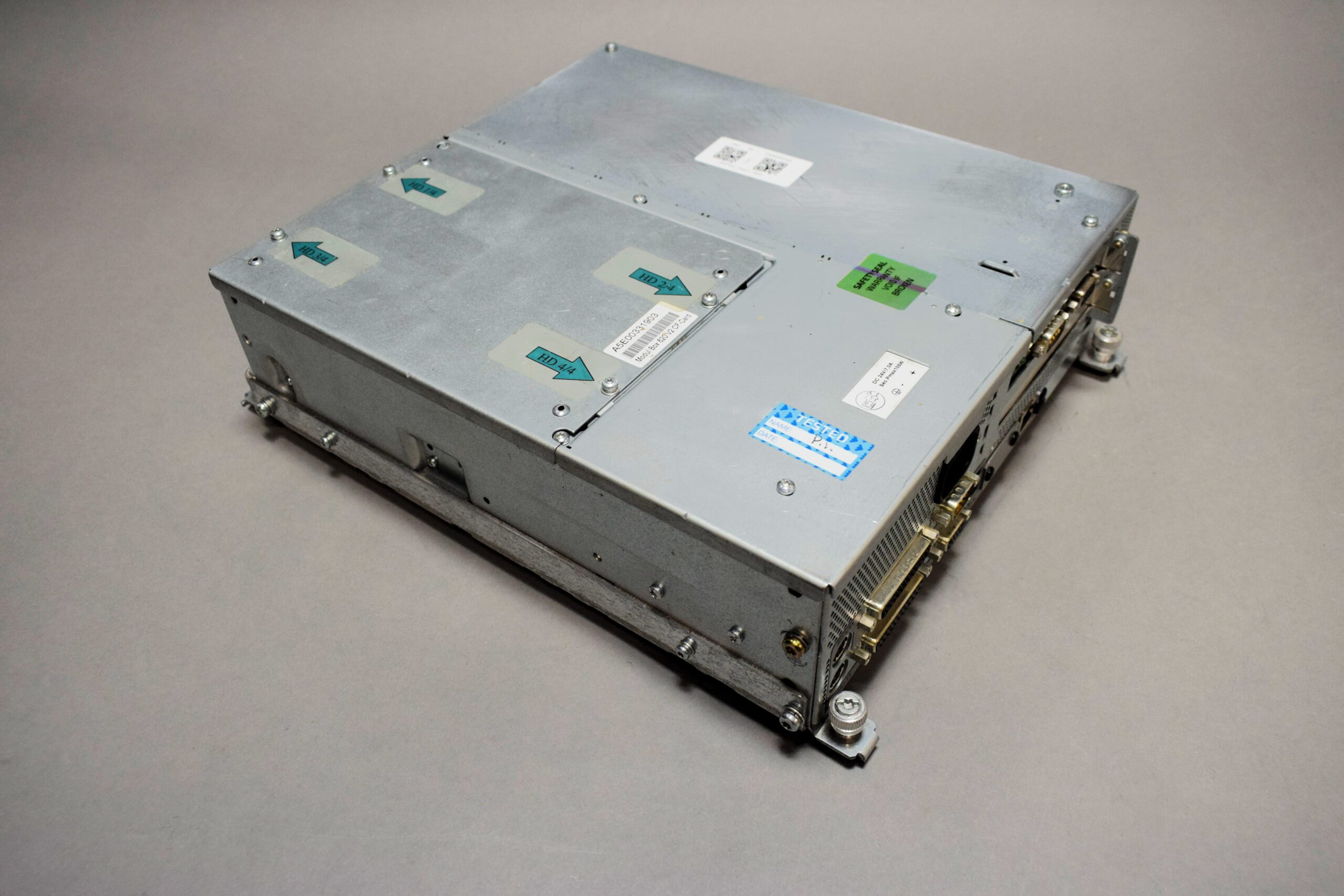 SIEMENS 6AV7661-1AA10-3BS0 HMI Touch Panel for Professional Use