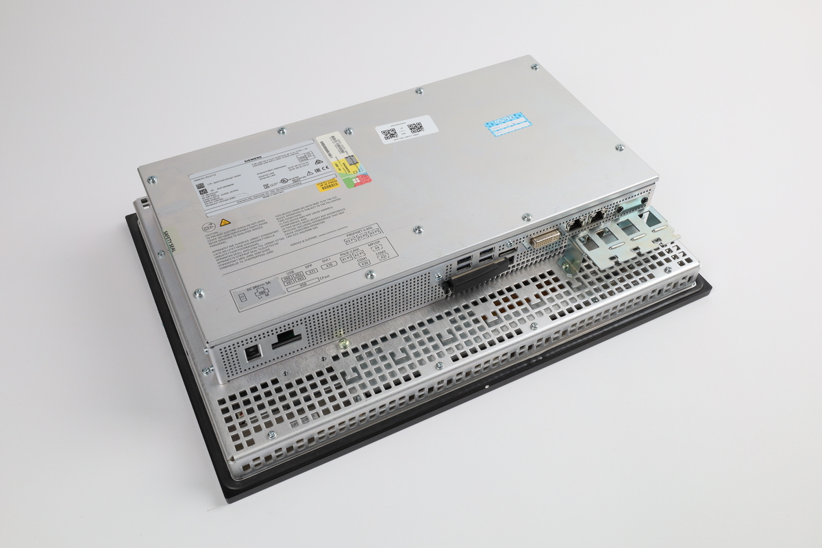 SIEMENS 6AV7240-0HC07-0HA0 Professional HMI Touch Panel